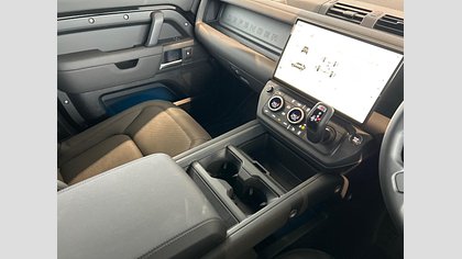 Defender 110 29
