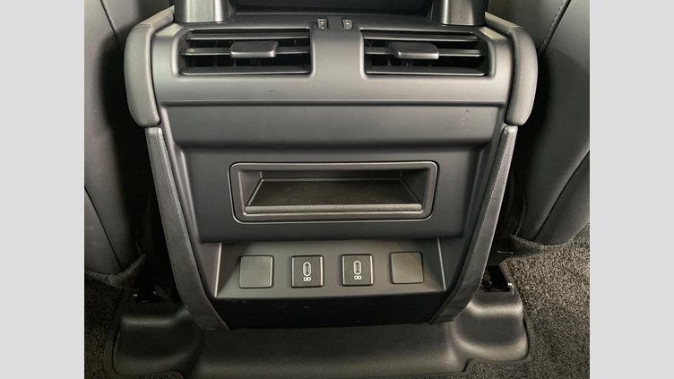 2025 認定中古車 Land Rover Defender 110 サントリーニブラック D350 ディーゼルマイルドハイブリッド X-Dynamic SE