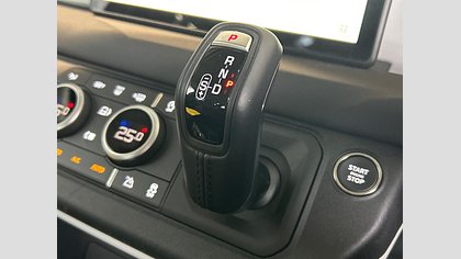 Defender 110 36