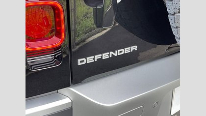 Defender 110 56