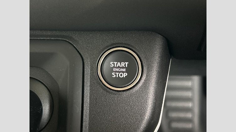 2024 認定中古車 Land Rover Defender 110 サントリーニブラック D300 AWD（AT） S