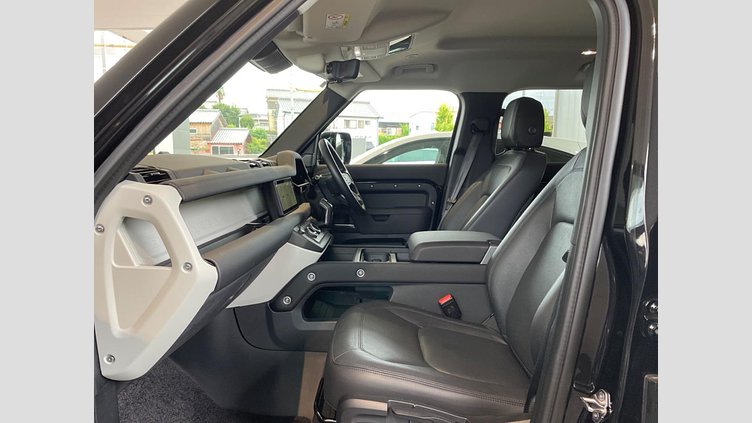 2024 認定中古車 Land Rover Defender 110 サントリーニブラック D300 AWD（AT） S