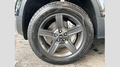 Defender 110 52
