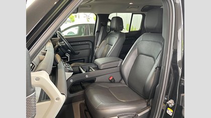 Defender 110 5