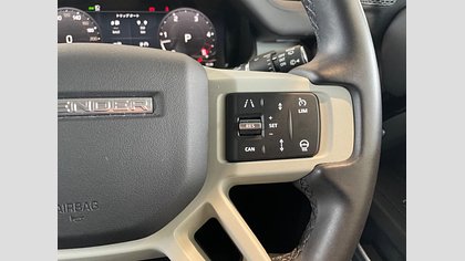 Defender 110 14