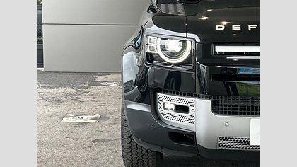 Defender 110 43