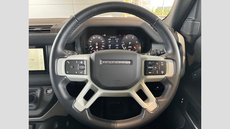 2024 認定中古車 Land Rover Defender 110 サントリーニブラック D300 AWD（AT） S