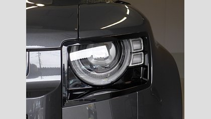 Defender 110 56
