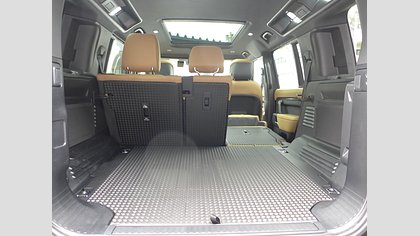 Defender 110 71