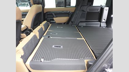 Defender 110 73
