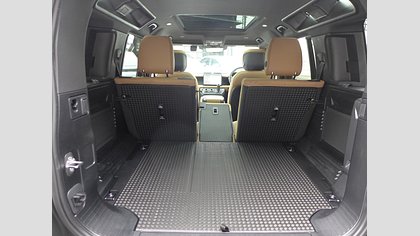 Defender 110 68