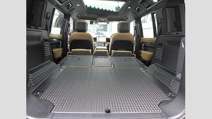 Defender 110 74