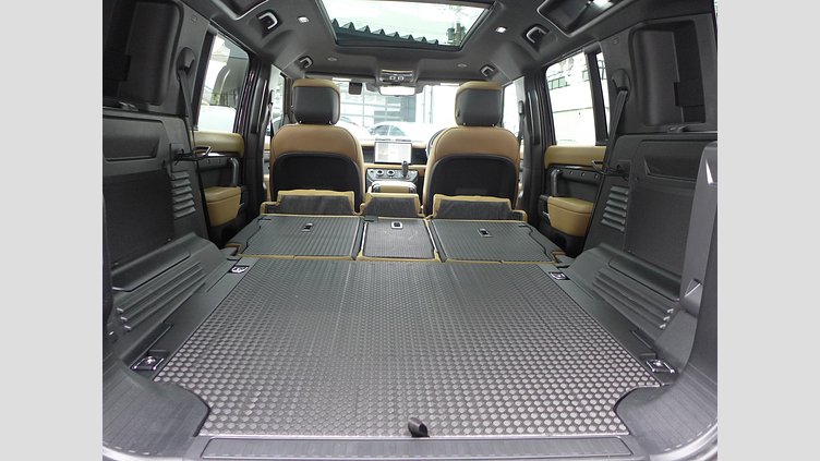 2025 認定中古車 Land Rover Defender 110 カルパチアングレイ D350 ディーゼルマイルドハイブリッド X-Dynamic HSE