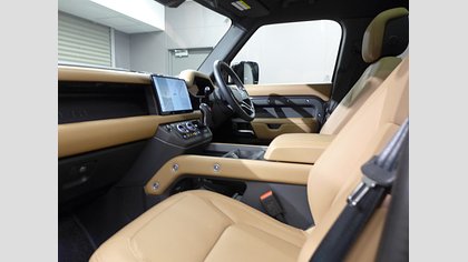 Defender 110 28