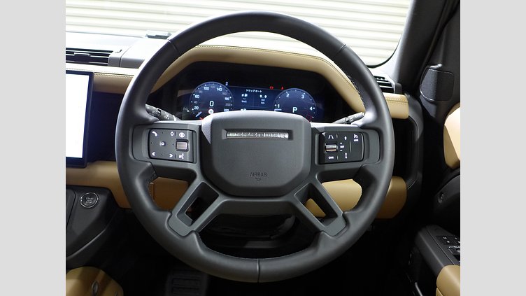 2025 認定中古車 Land Rover Defender 110 カルパチアングレイ D350 ディーゼルマイルドハイブリッド X-Dynamic HSE