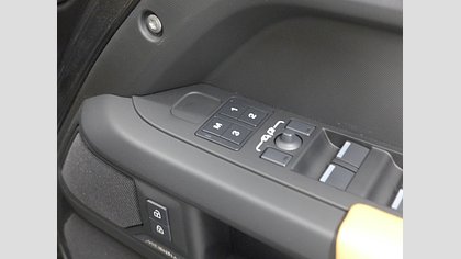 Defender 110 19