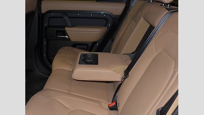 Defender 110 36
