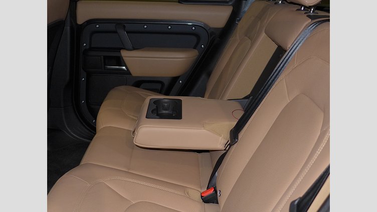 2025 認定中古車 Land Rover Defender 110 カルパチアングレイ D350 ディーゼルマイルドハイブリッド X-Dynamic HSE