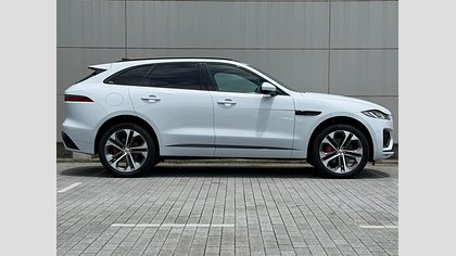 F-Pace 38