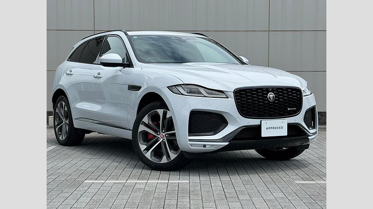 2018 認定中古車 Jaguar F-Pace Yulong White 2.0 litre i4D Diesel R-スポーツ