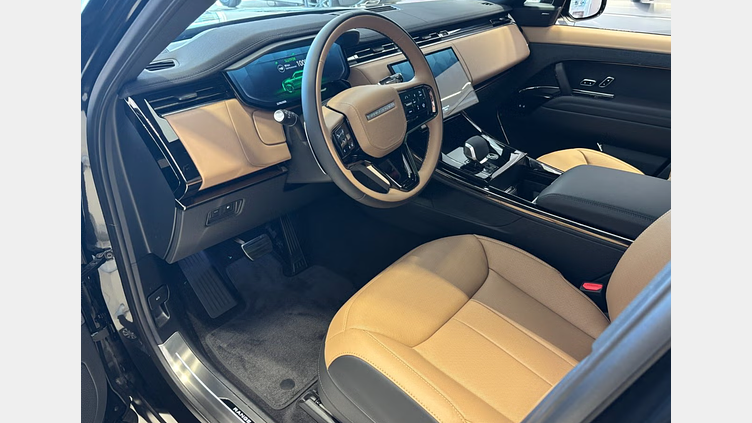 2025 Ny Land Rover Range Rover Sport Santorini Black P460e Bensin Plug-in Hybrid Kort hjulbas (SWB) Dynamic SE