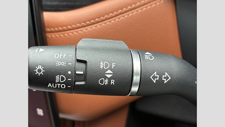 2024 認定中古車 Jaguar F-Pace カルパチアングレイ P400e ガソリン プラグインハイブリッド R-DYNAMIC SE