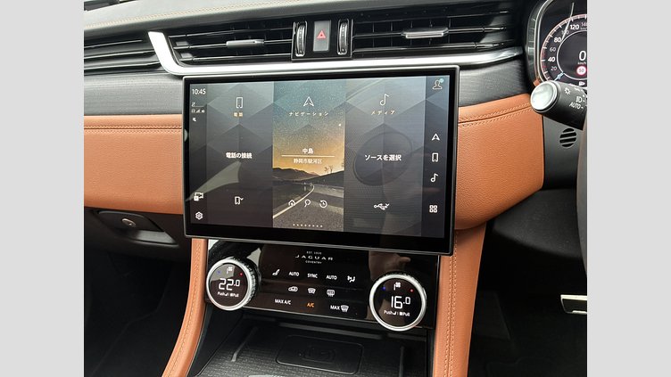 2024 認定中古車 Jaguar F-Pace カルパチアングレイ P400e ガソリン プラグインハイブリッド R-DYNAMIC SE