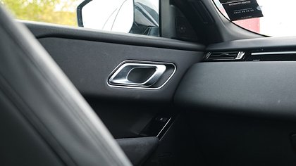 Range Rover Velar 12