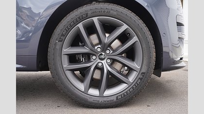 Range Rover Sport 8