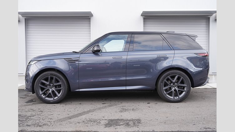 2025 認定中古車 Land Rover Range Rover Sport ヴァレジネブルー D300マイルドハイブリッド スタンダードホイールベース Dynamic SE