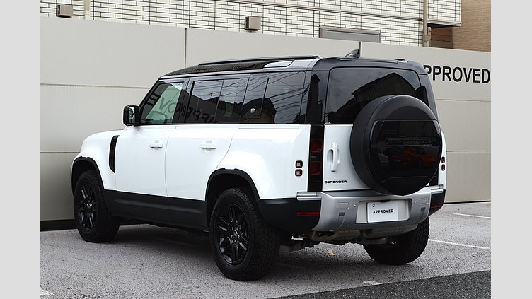 2023 認定中古車 Land Rover Defender 110 Fuji White 3.0 litre i6D​ S