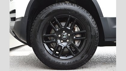 Defender 110 7