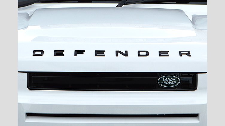 2023 認定中古車 Land Rover Defender 110 Fuji White 3.0 litre i6D​ S