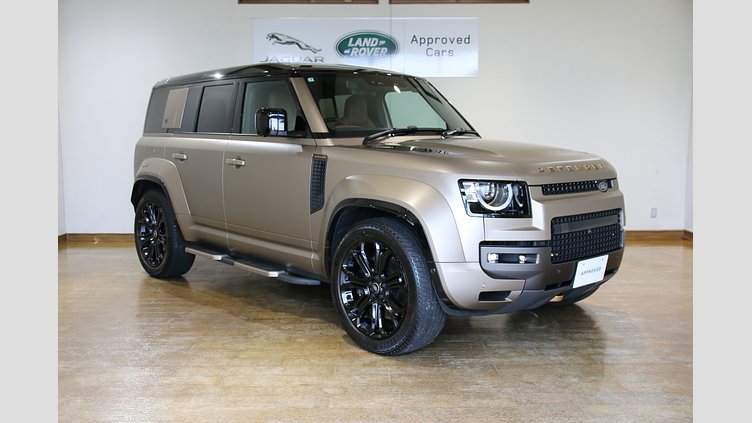 2025 認定中古車 Land Rover Defender 110 ペトラカッパー P635 ガソリンV8マイルドハイブリッド OCTA