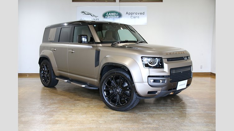2025 認定中古車 Land Rover Defender 110 ペトラカッパー P635 ガソリンV8マイルドハイブリッド OCTA
