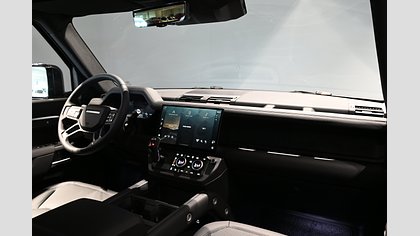 Defender 110 12