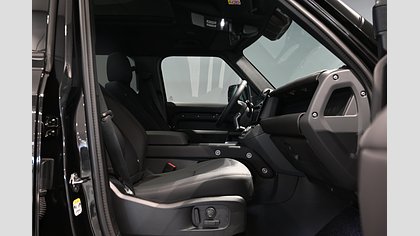 Defender 110 11