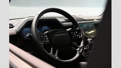 Defender 110 16