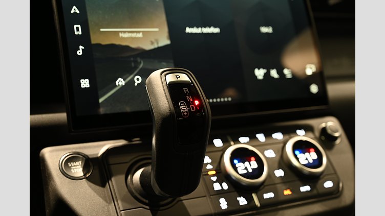 2026 Ny Land Rover Defender 110 Santorini Black Bensin Laddhybrid P300e X-Dynamic SE