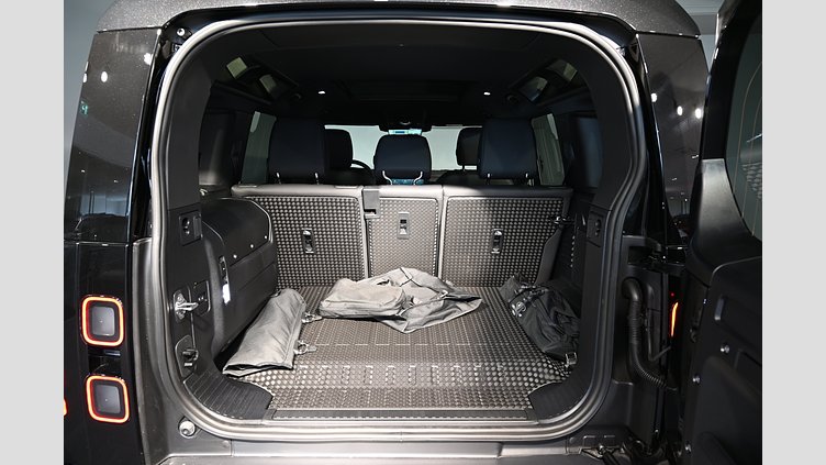 2026 Ny Land Rover Defender 110 Santorini Black Bensin Laddhybrid P300e X-Dynamic SE