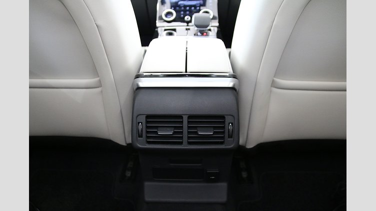 2023 認定中古車 Land Rover Range Rover Velar ハクバシルバー D200 AWD（オートマチック） MHEV R-DYNAMIC S