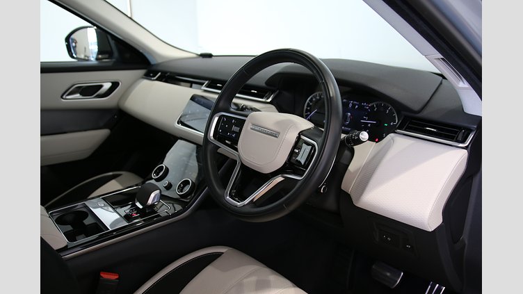 2023 認定中古車 Land Rover Range Rover Velar ハクバシルバー D200 AWD（オートマチック） MHEV R-DYNAMIC S