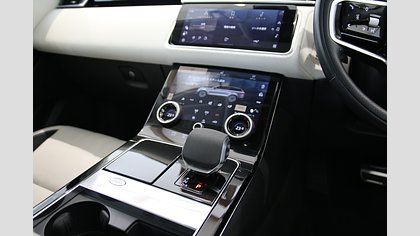 Range Rover Velar 31