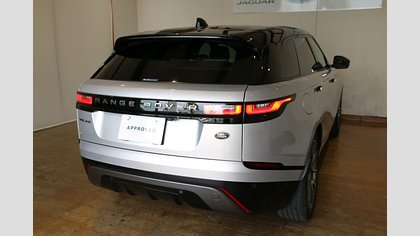 Range Rover Velar 16