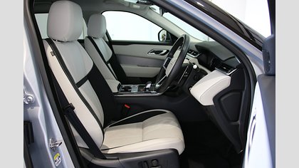 Range Rover Velar 25