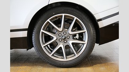 Range Rover Velar 11