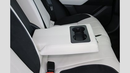 Range Rover Velar 28