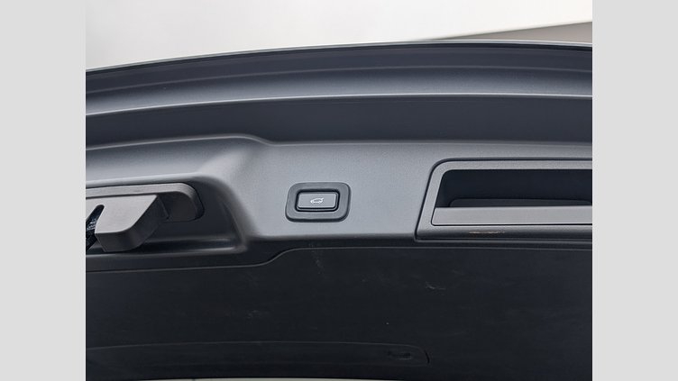 2021 認定中古車 Land Rover Range Rover Evoque ノリータグレー P200 AWD（オートマチック） ベース