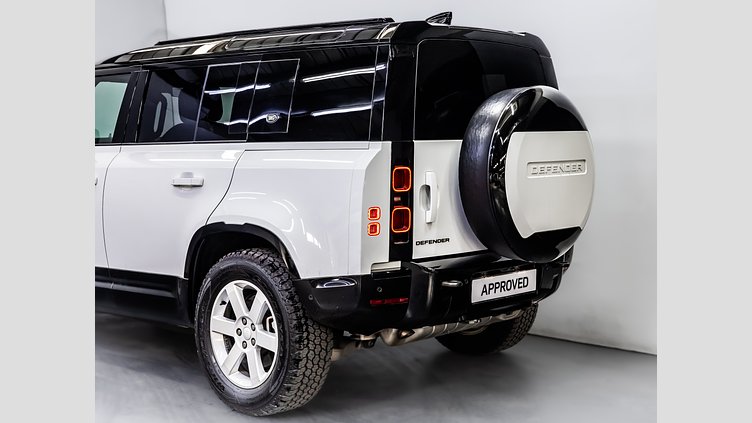 2023 Approved Land Rover Defender 110 Fuji White AWD D300 HSE X-Dynamic