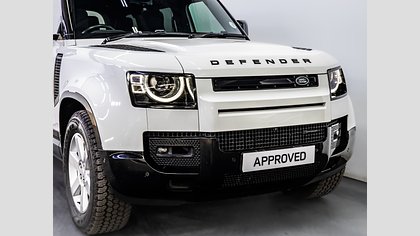 Defender 110 2